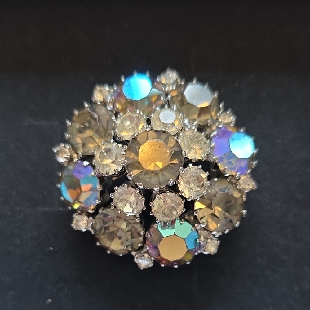 Vintage 50s Clear Blue Green Aurora Borealis Rhinestone Costume Jewelry Brooch